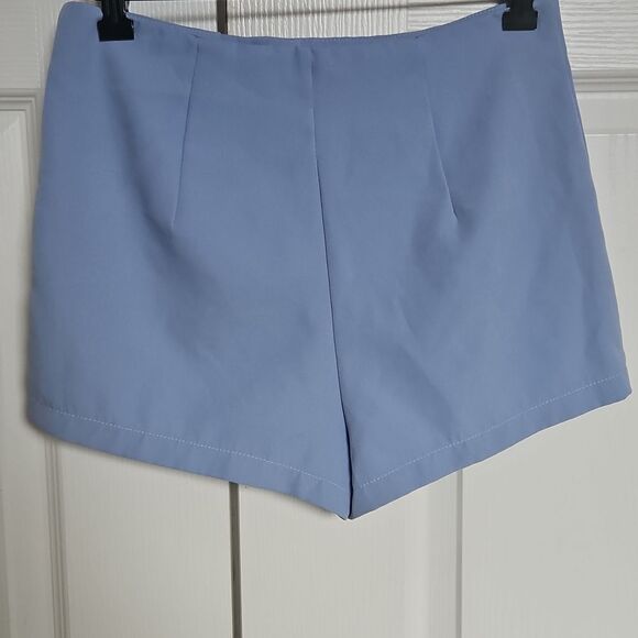 Women's Blue Buttoned Shorts - Picture 4 of 16